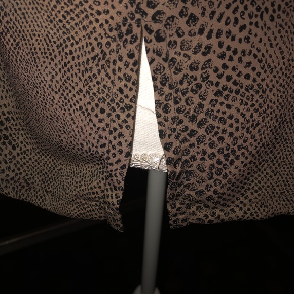 Design by Pat Argenti brown and black top - Picture 3 of 4